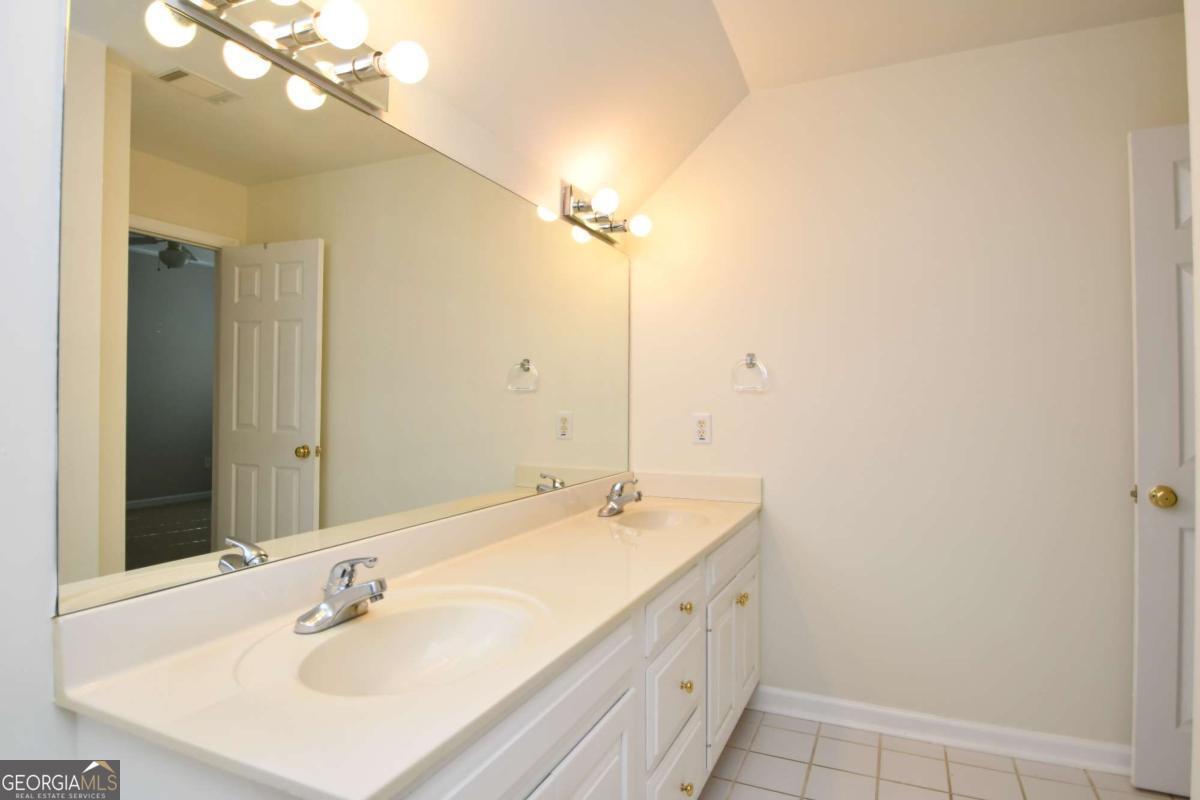 Hodgson's Place - Residential