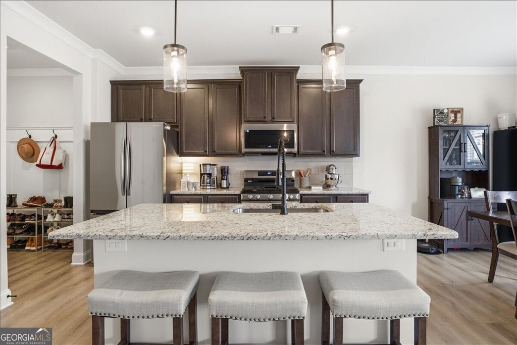 Photo of 4231 Portsbrook Avenue, Snellville, GA 30039 (MLS # 10770366)