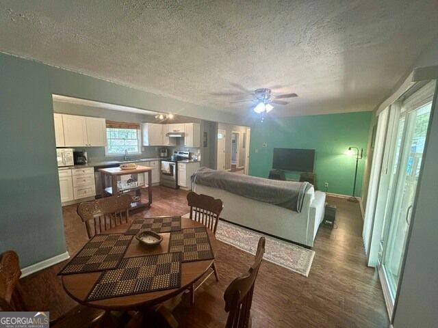1108 Longshore DR