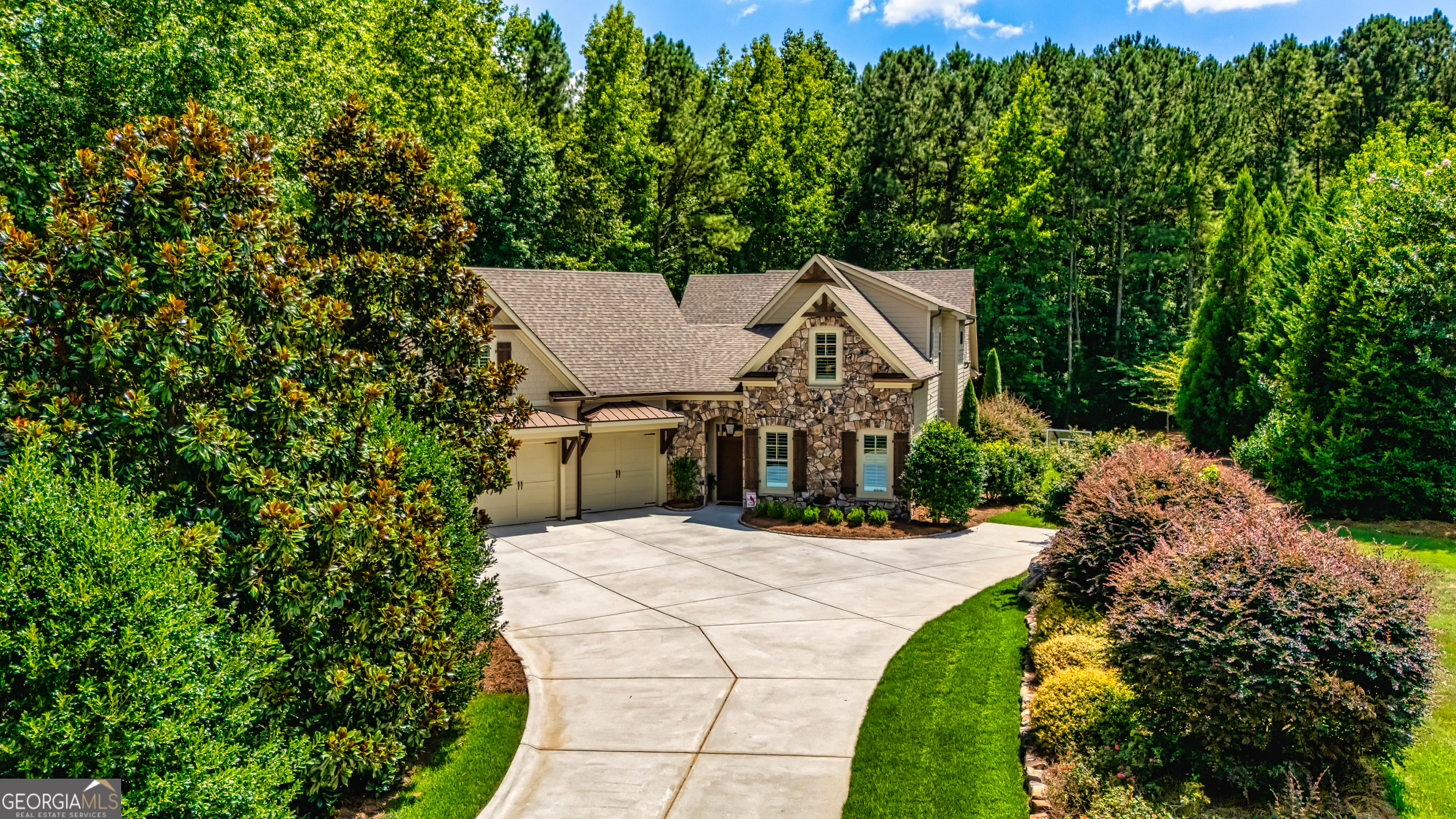 285 Maple Shade DR