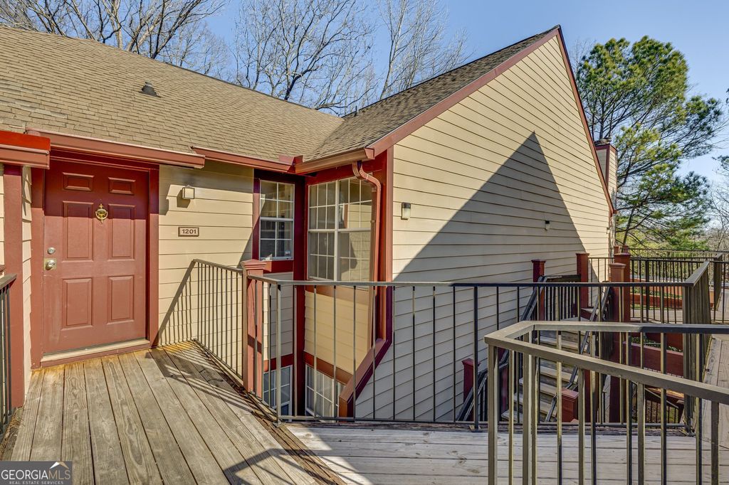 Photo of 1201 Waterville Court, Johns Creek, GA 30022 (MLS # 10739176)