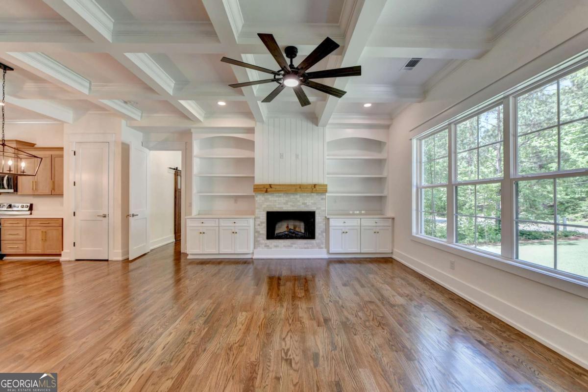 3599 Centerville Rosebud RD