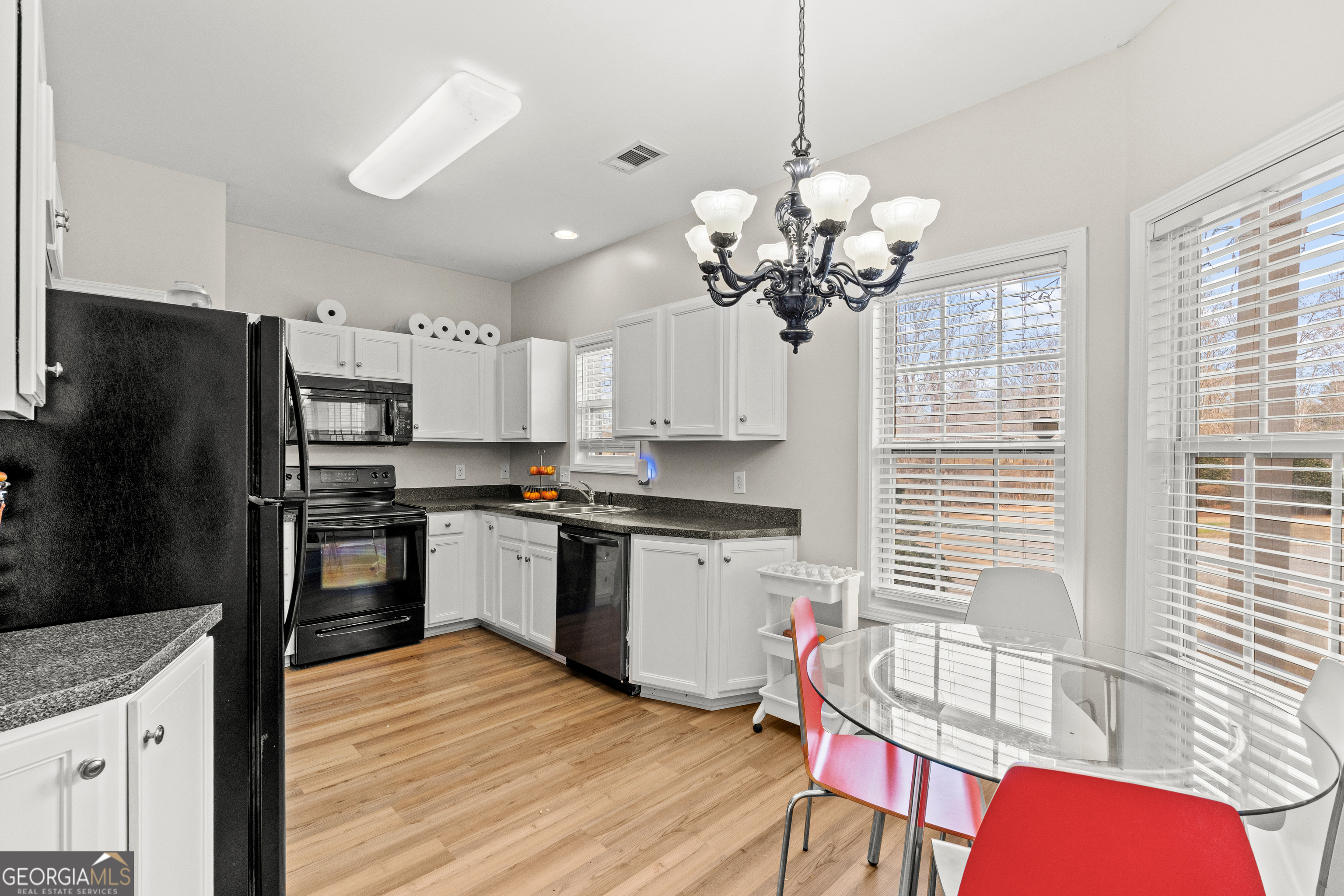 1887965632 Homes for Sale