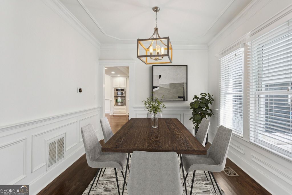 Photo of 546 Highland Avenue NE, Atlanta, GA 30312 (MLS # 10630367)