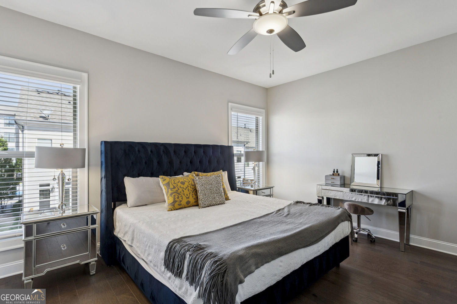 Sandy Springs, Georgia 30342, United States, 2 Bedrooms Bedrooms, ,3 BathroomsBathrooms,Residential,Active,254593