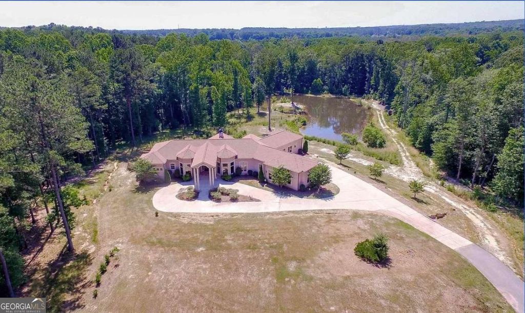 Photo of 395 Milam Road, Fairburn, GA 30213 (MLS # 10624790)