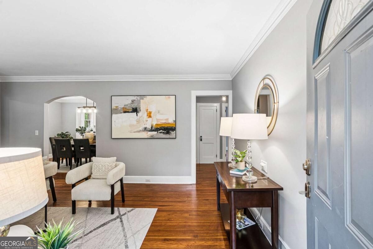 1128 Scott BLVD