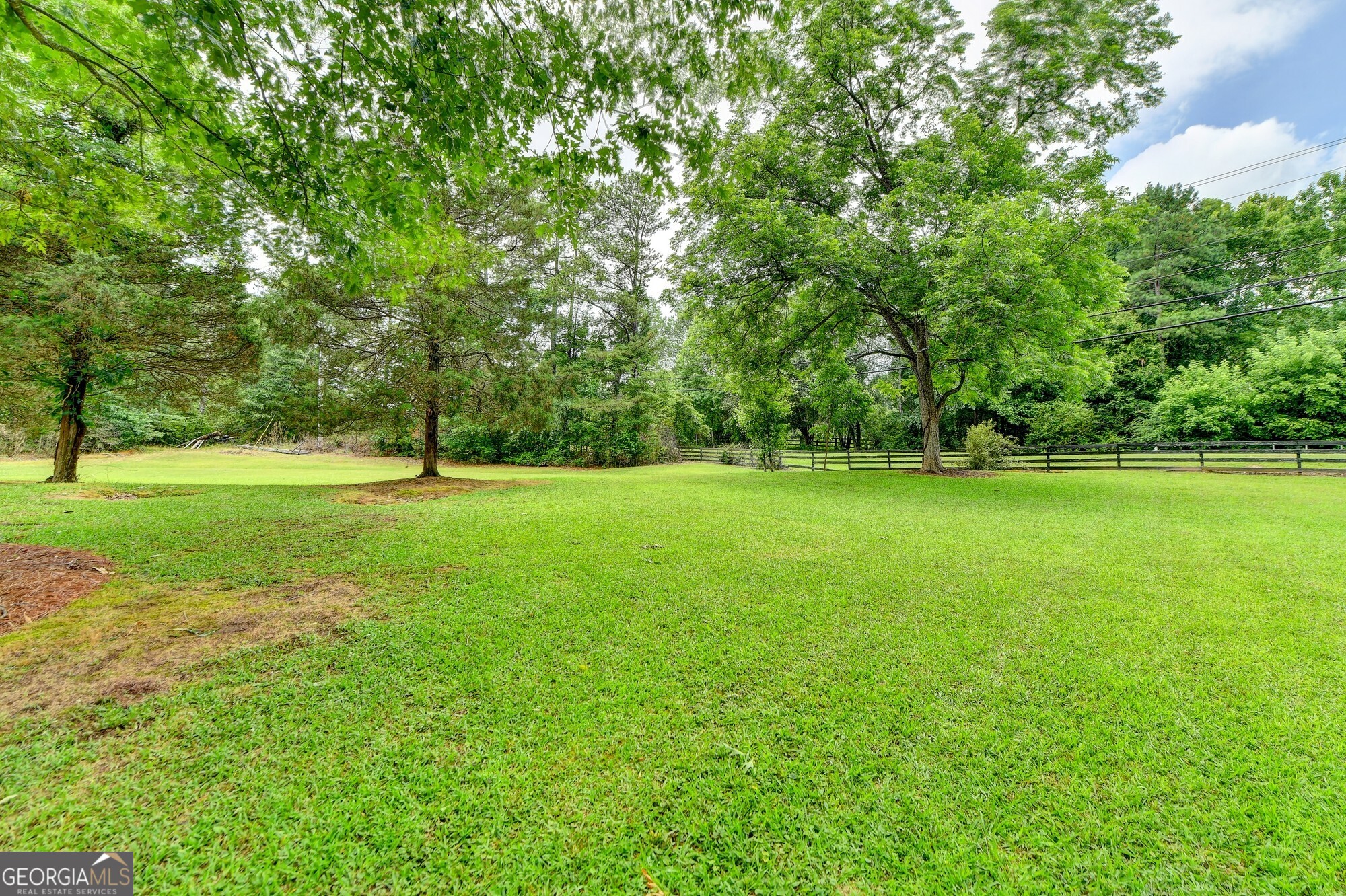 637 Rock Springs RD