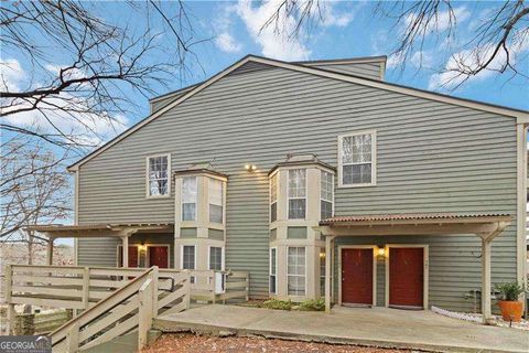 Photo of 103 Riverview Drive SE, Marietta, GA 30067 (MLS # 10677421)