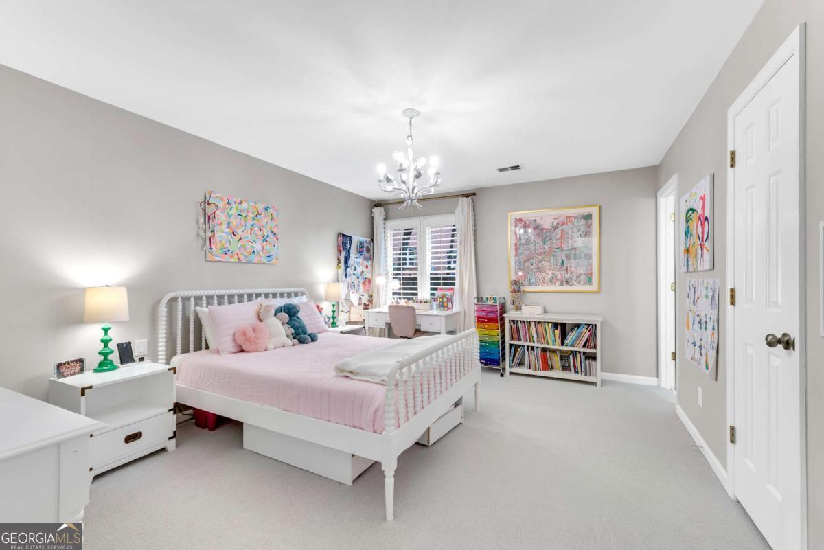 Hampton Woods - Residential