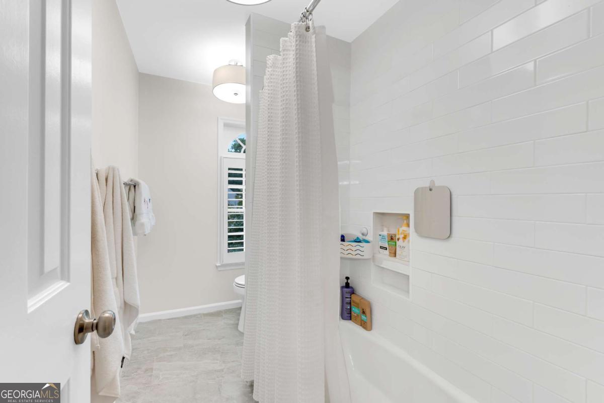 Hampton Woods - Residential