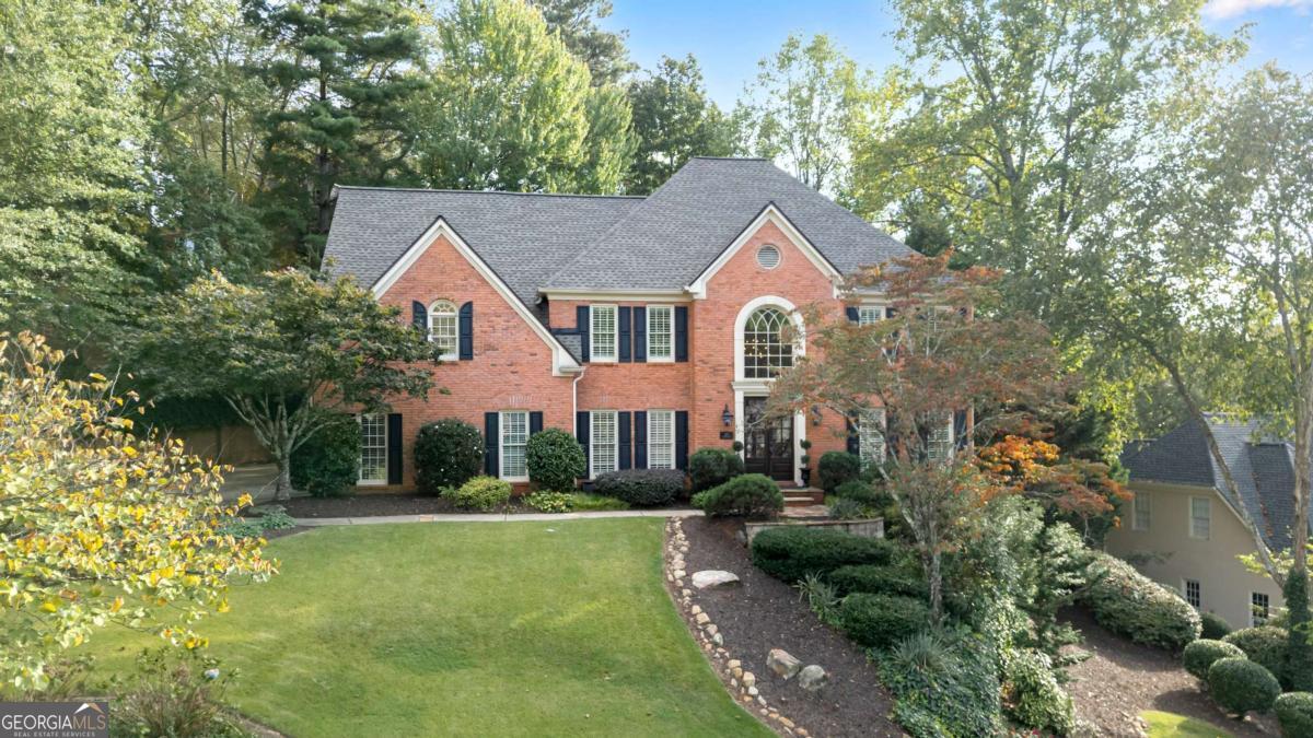 Hampton Woods - Residential