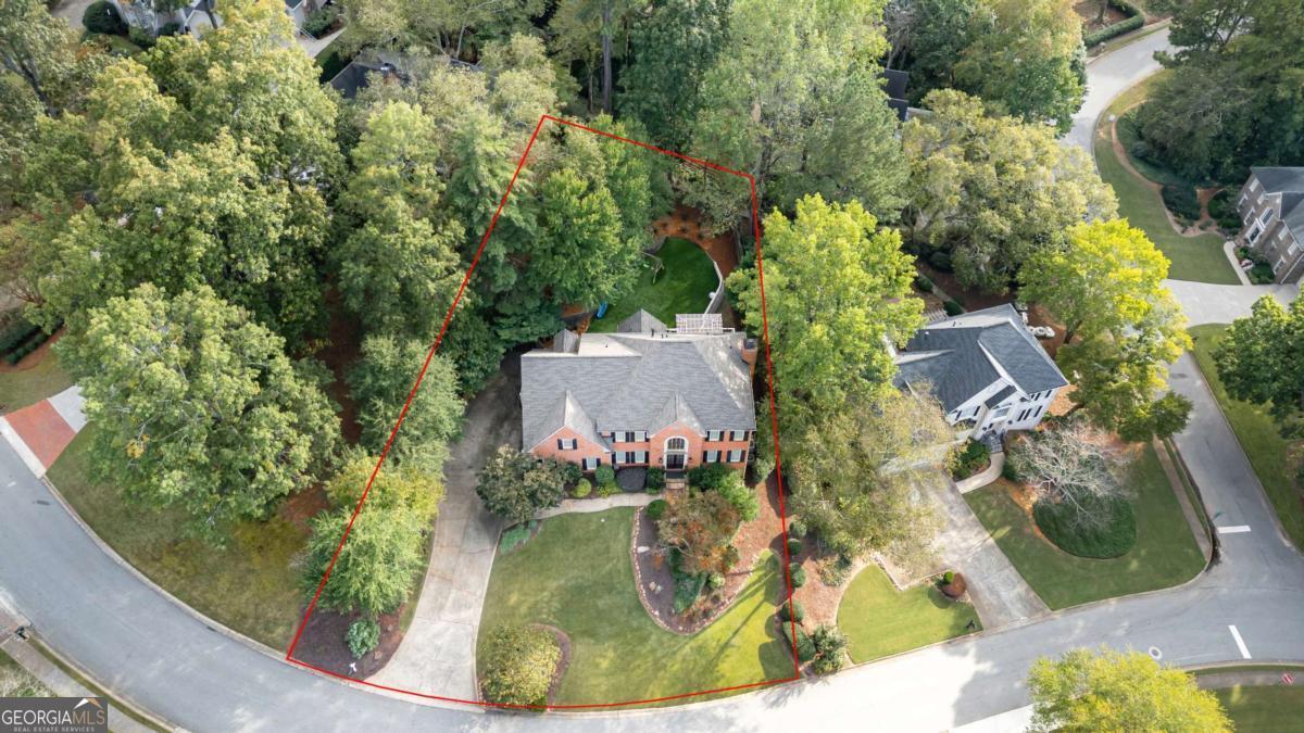 Hampton Woods - Residential
