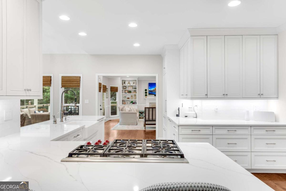 Hampton Woods - Residential