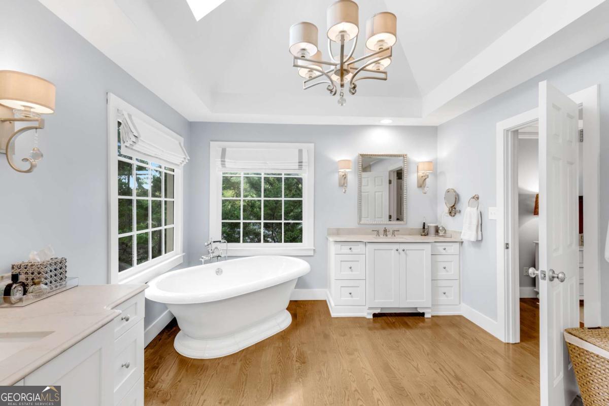 Hampton Woods - Residential