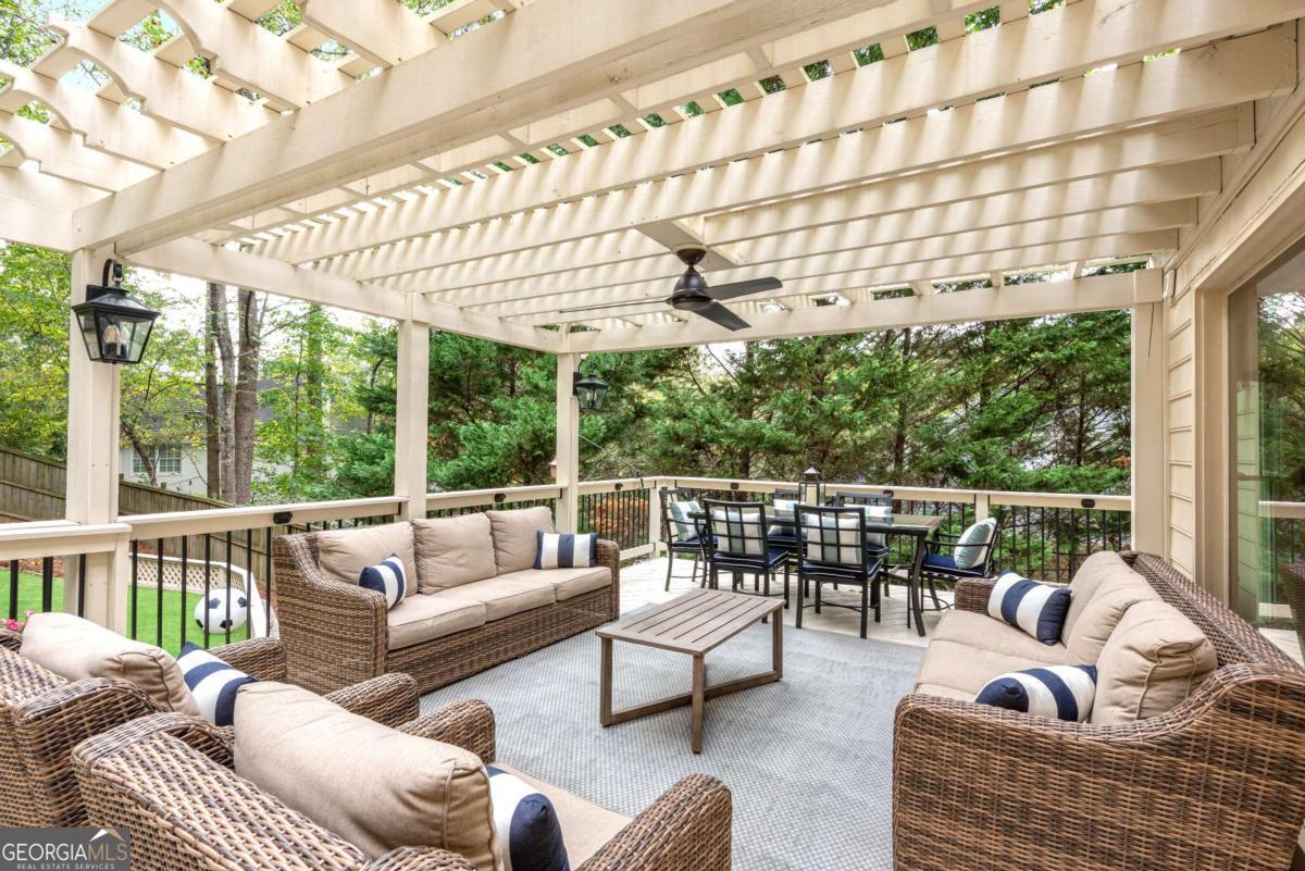 Hampton Woods - Residential