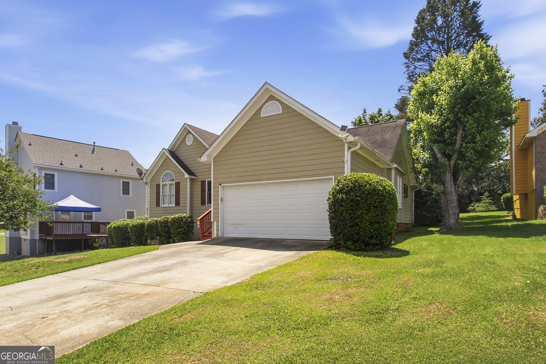 135 Chadwick DR