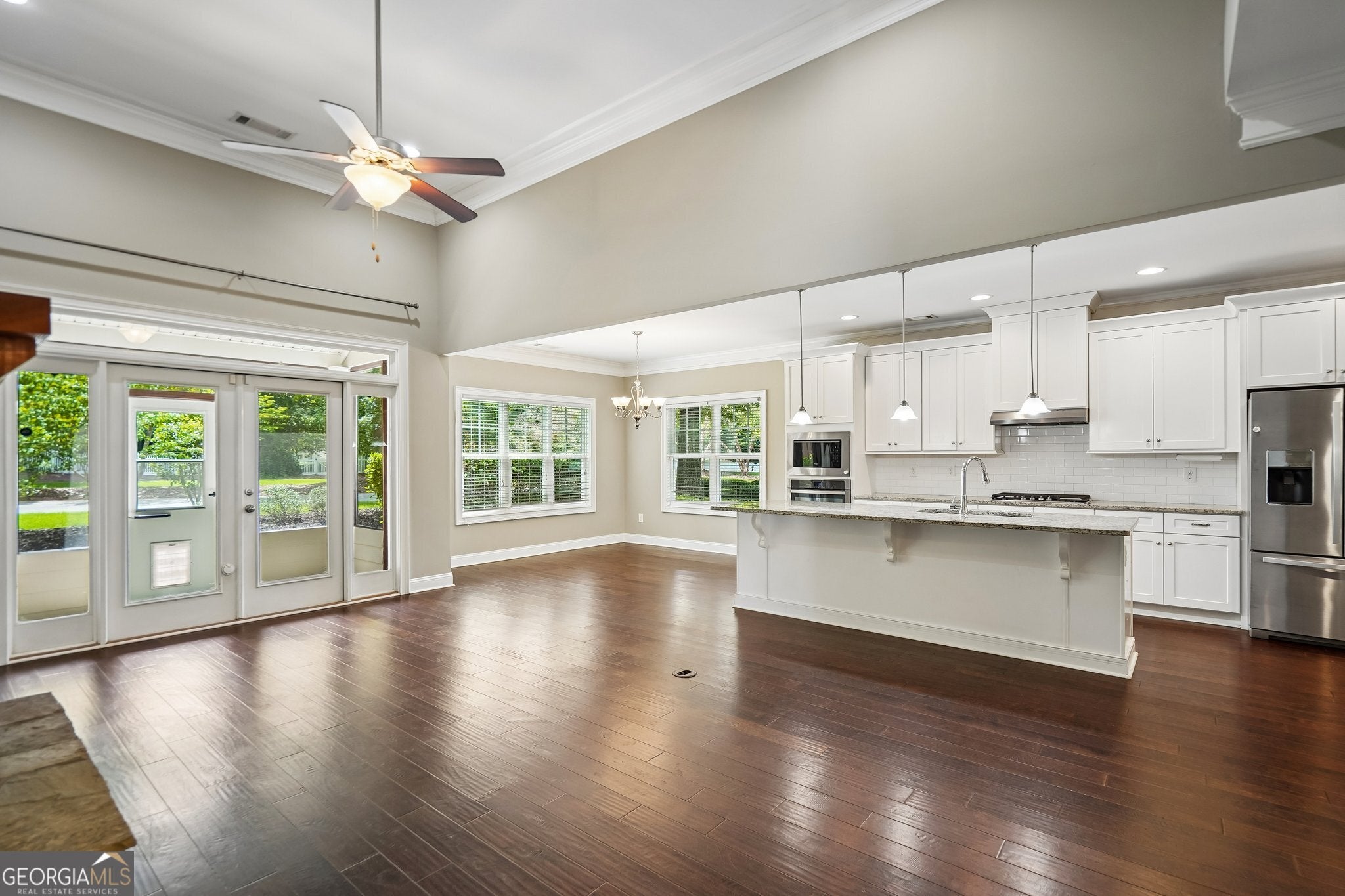 14 Vanderbilt Pointe WAY