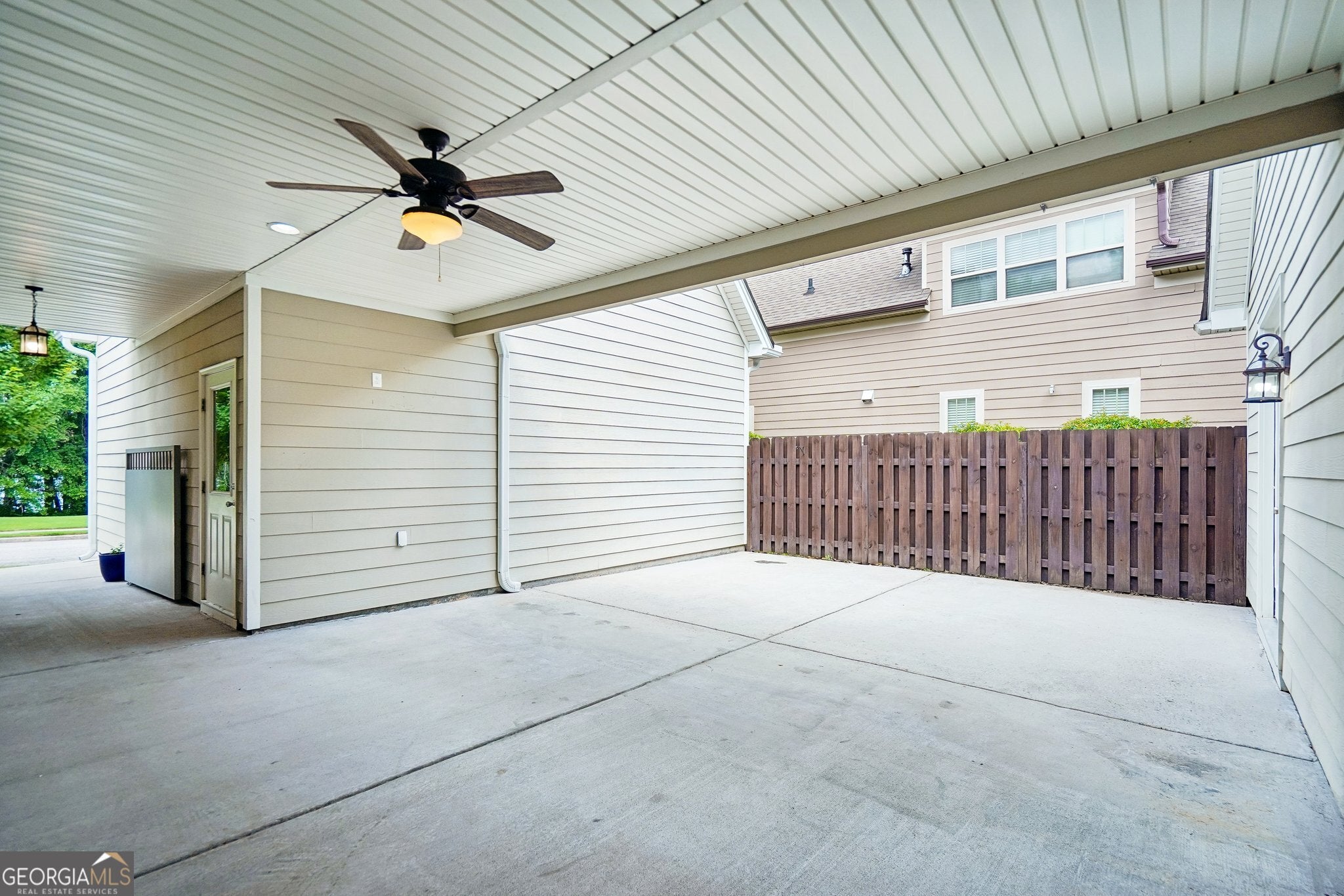 14 Vanderbilt Pointe WAY
