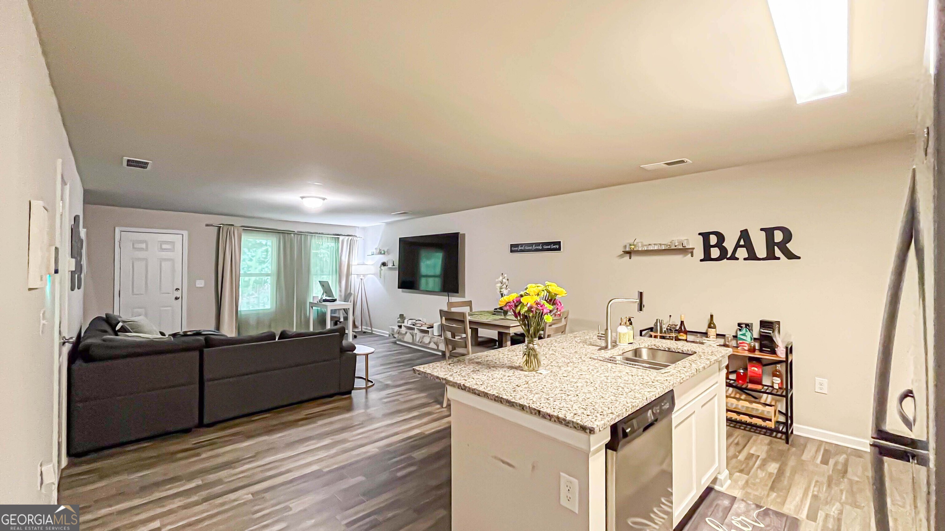 2565 Wood Bend LN
