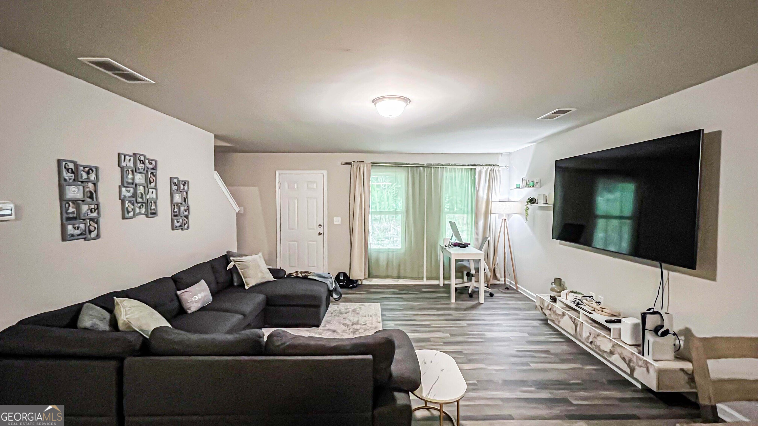 2565 Wood Bend LN