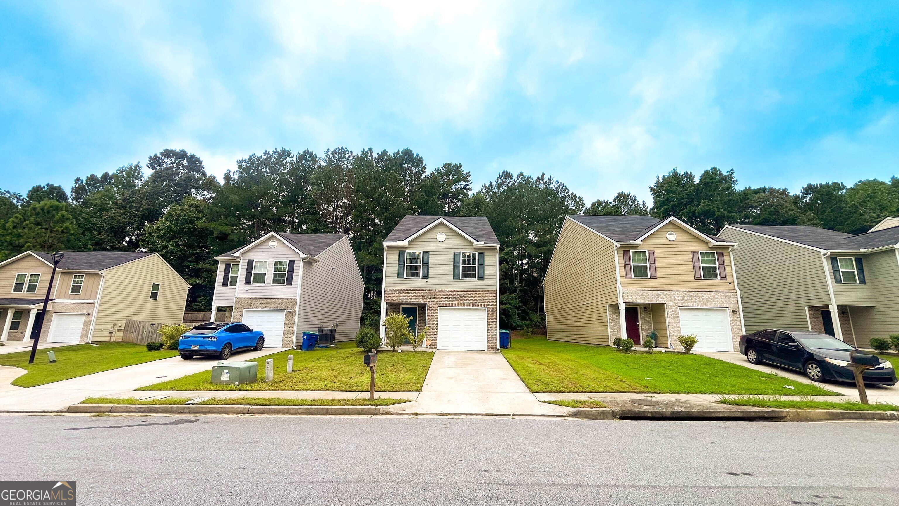 2565 Wood Bend LN