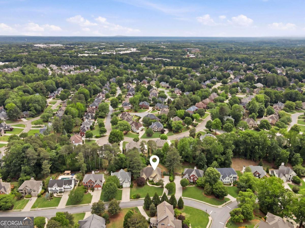 3725 Ridgeway TER