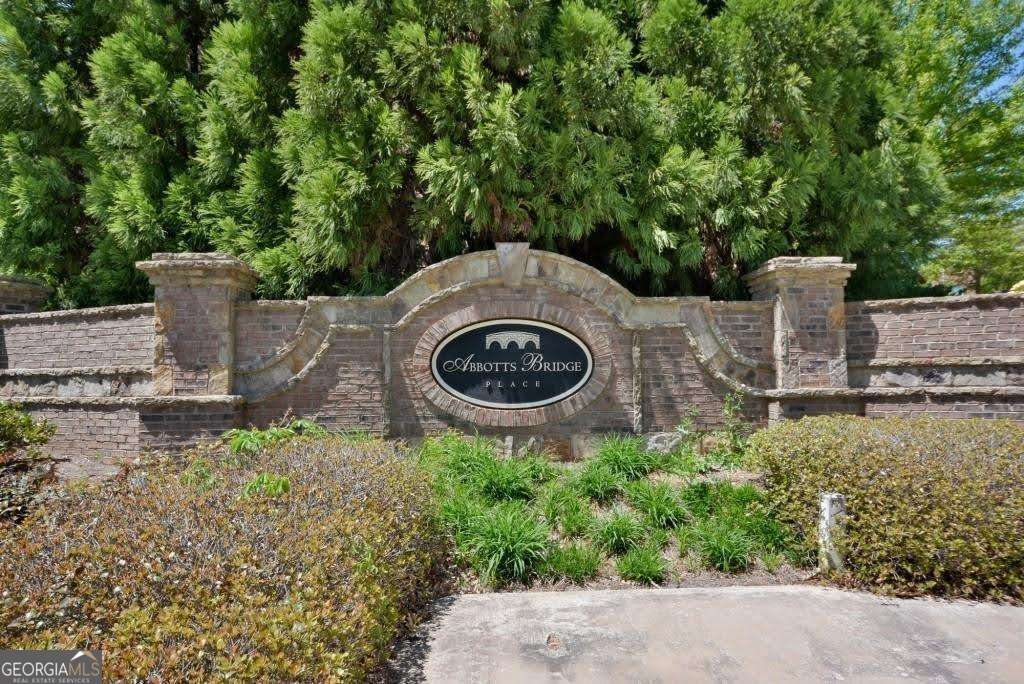 Abbotts Bridge Place - Residential Lease