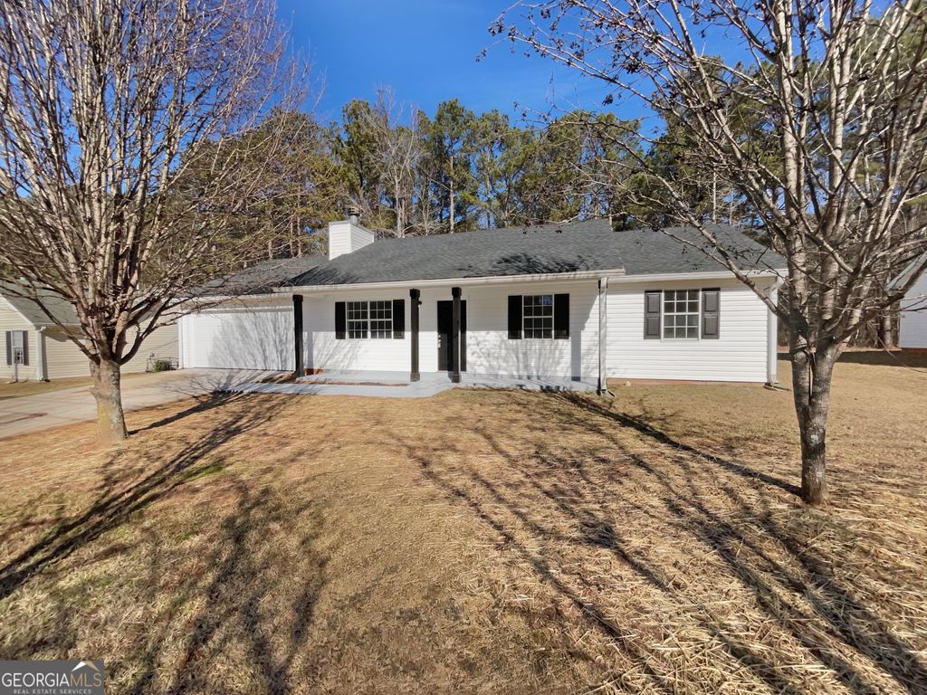 Photo of 24 Chelsea Lane, Grantville, GA 30220 (MLS # 10680429)
