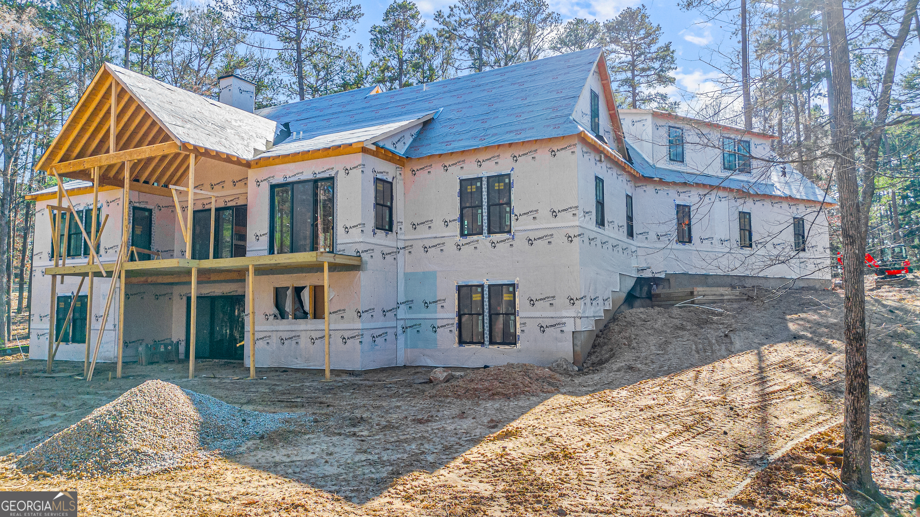 1040 Parrotts Cove RD