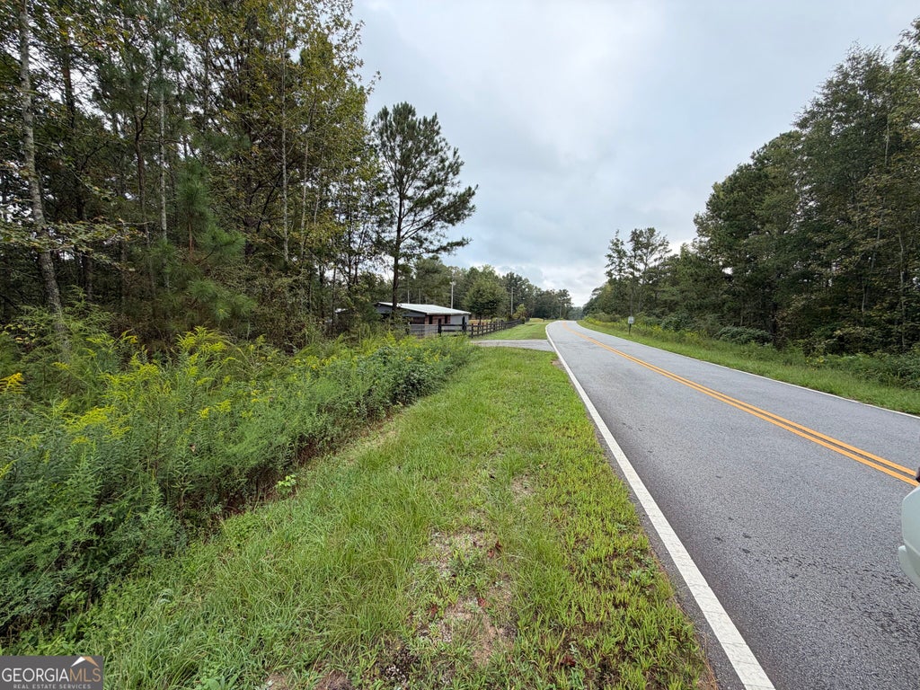 Photo of 541 Hamp Chappell Road, Carrollton, GA 30117 (MLS # 10853922)