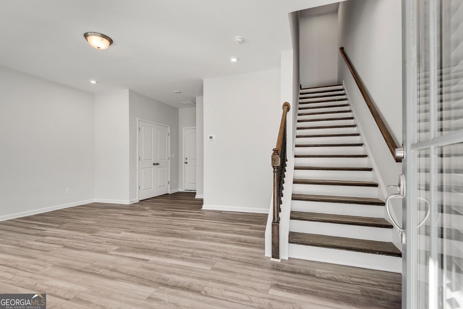 113 Jameson DR