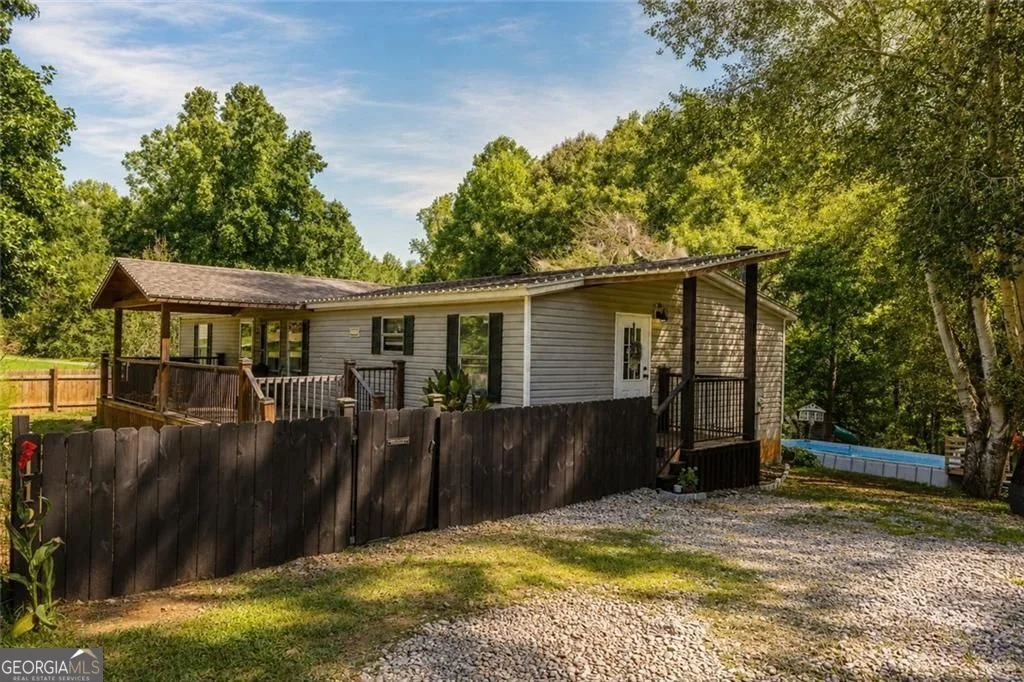 112 Center Grove Drive Drive, Cleveland, GA, 30528