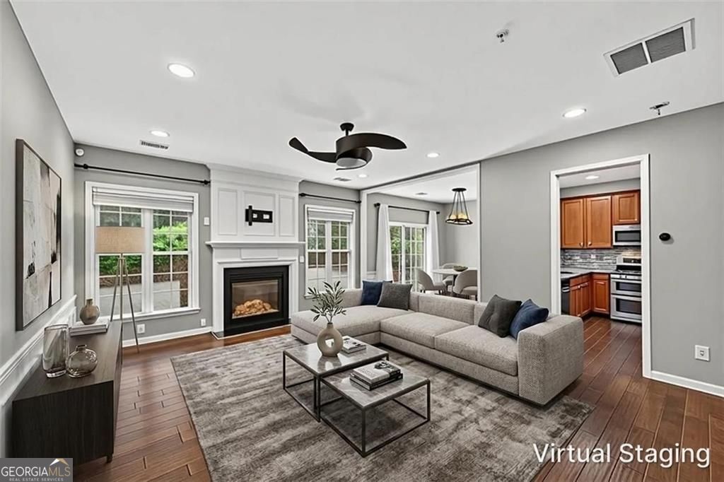 1730 Fair Oak WAY