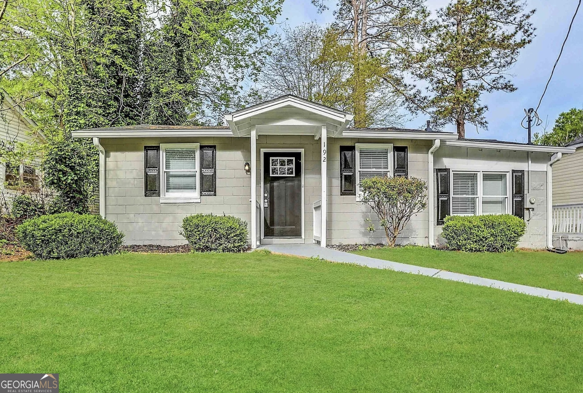 A beautifully renovated 3-bedroom, 1-bathroom ranch home. This home features stylish updates including stainless steel kitchen appliances, granite countertops, and updated flooring throughout. Situated on a large level lot. Conveniently located near shopping, dining, and more! Do not miss this great opportunity!
