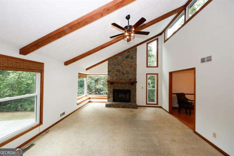 Woodstream - Residential Lease