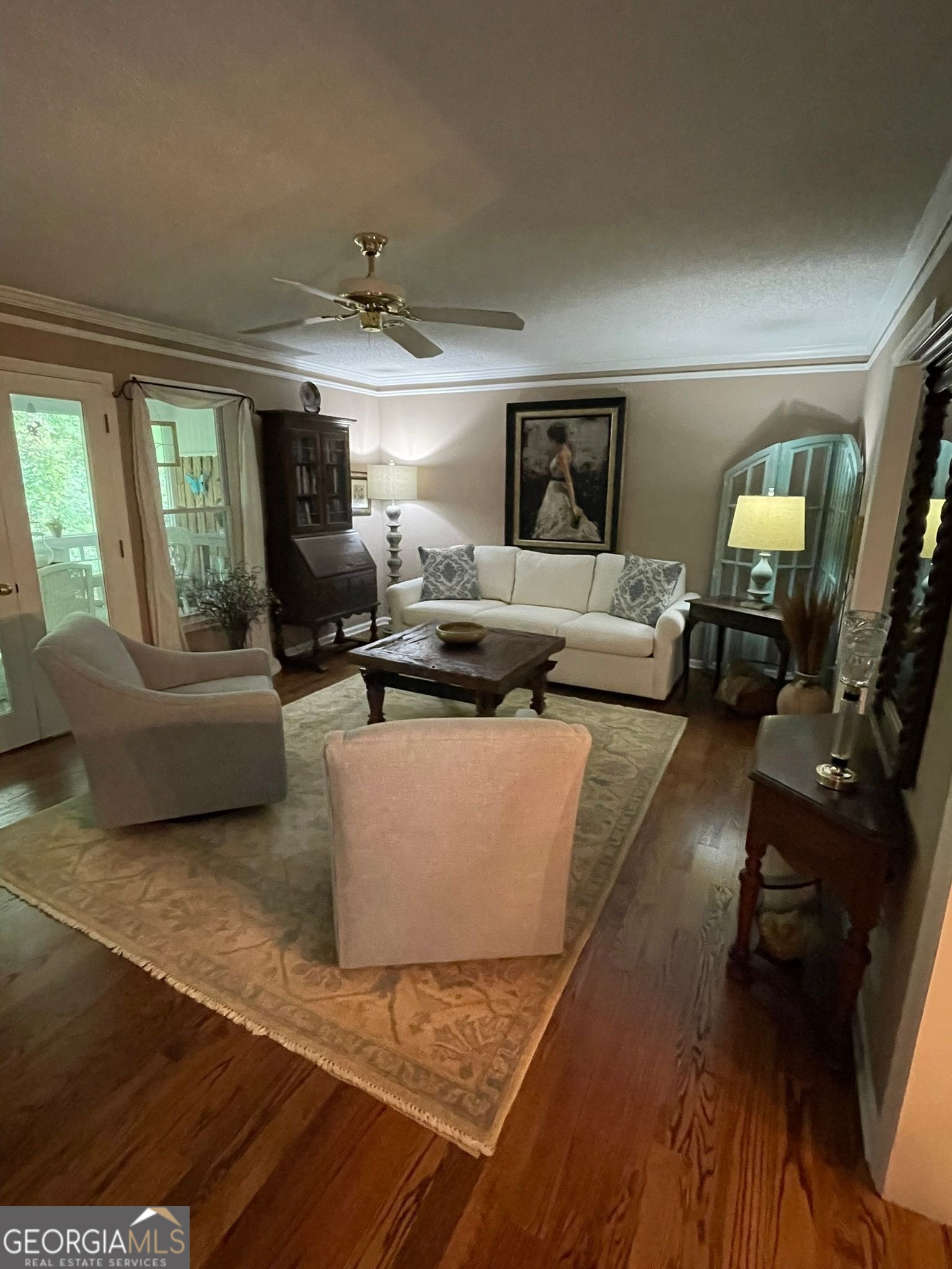 3901 Meeting ST