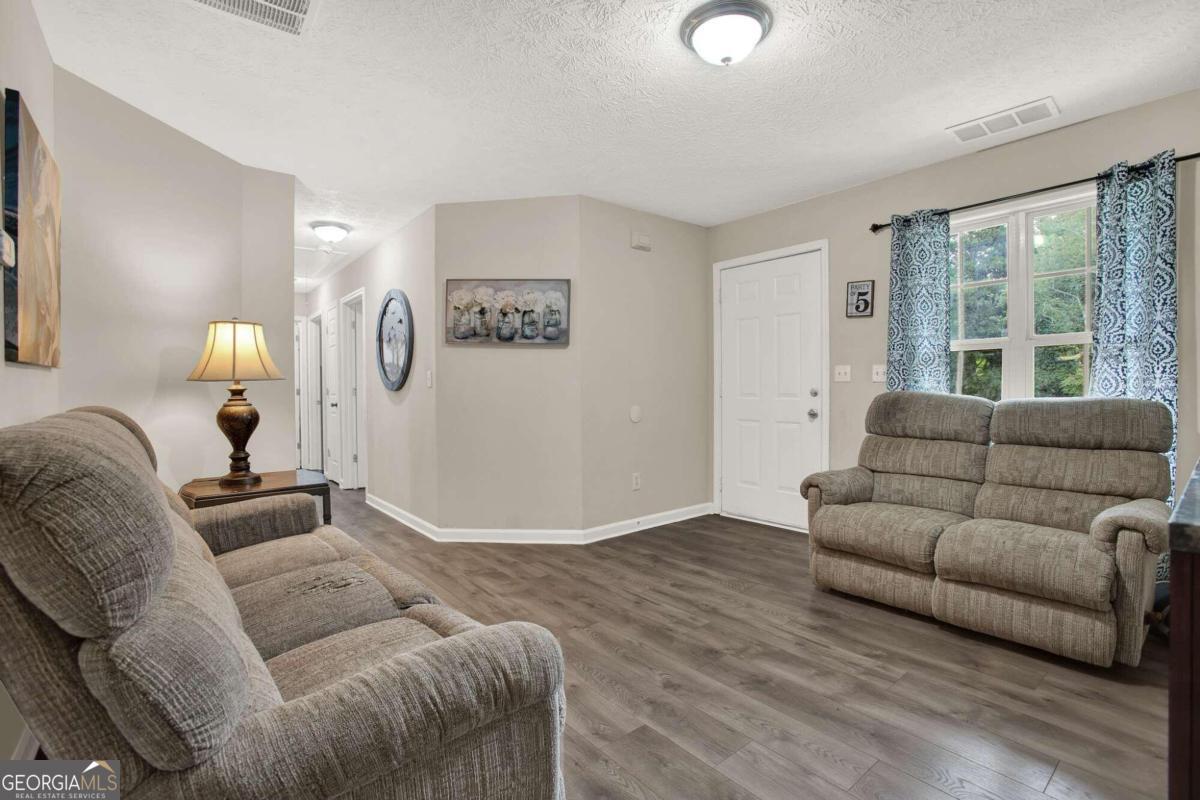 Single Tree - Residential