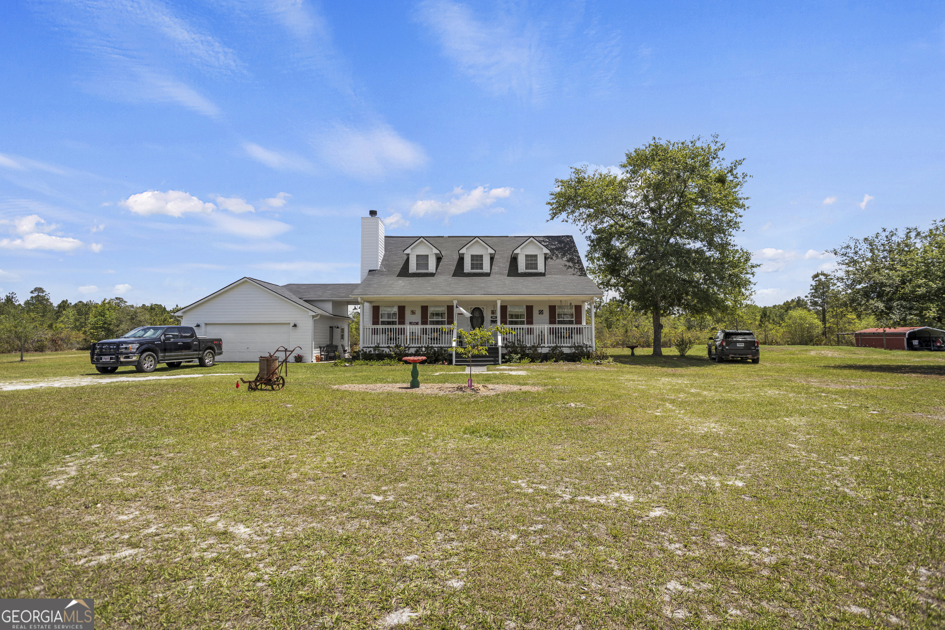 315 Jeanies RD
