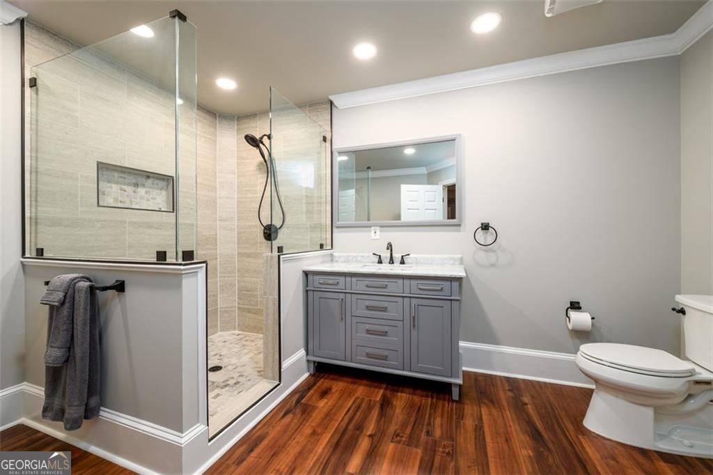 Duluth, Georgia 30097, United States, 5 Bedrooms Bedrooms, ,7 BathroomsBathrooms,Residential,Active,205094