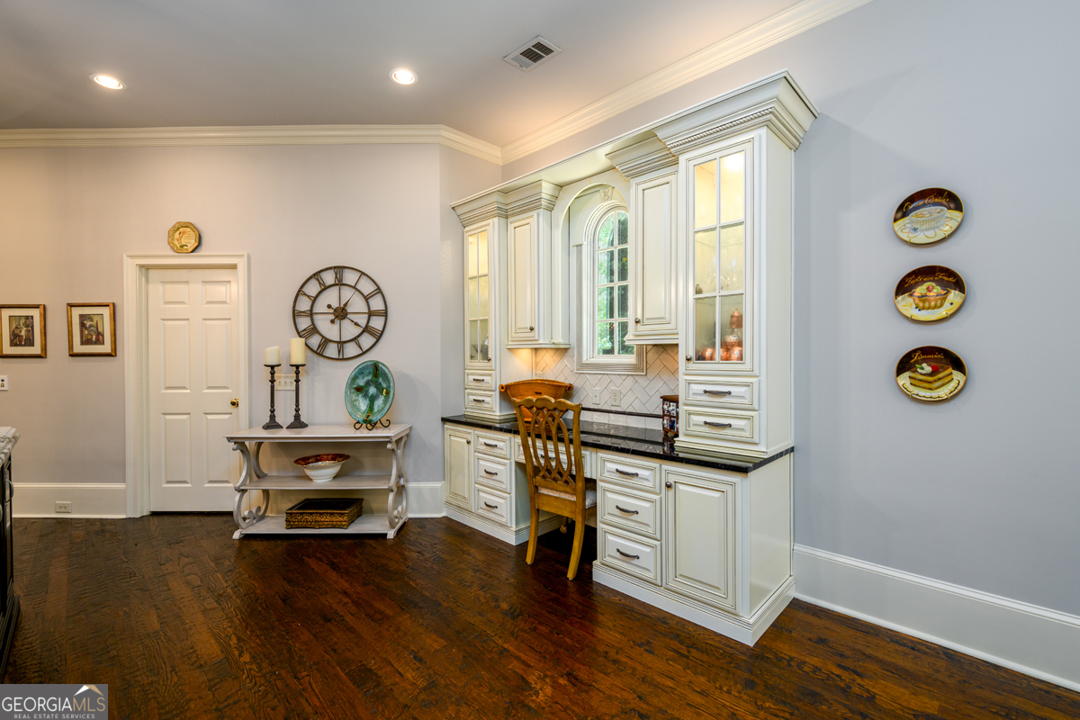 Duluth, Georgia 30097, United States, 5 Bedrooms Bedrooms, ,7 BathroomsBathrooms,Residential,Active,205094