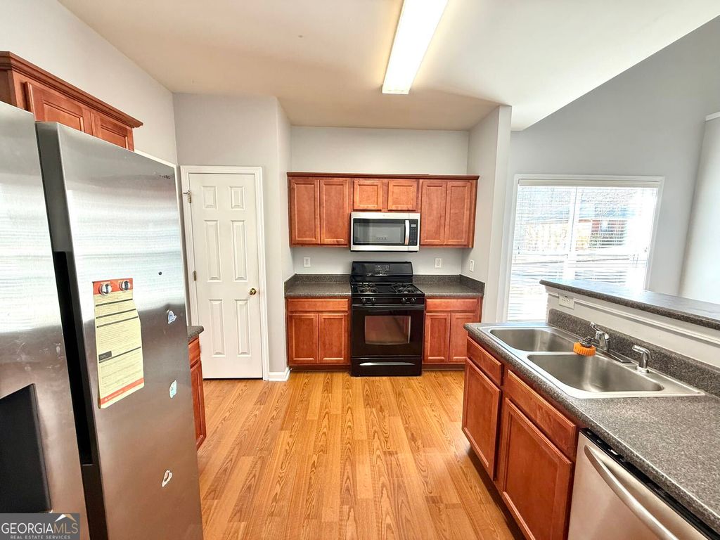 Photo of 3187 Wyesham Circle, Duluth, GA 30096 (MLS # 10651503)