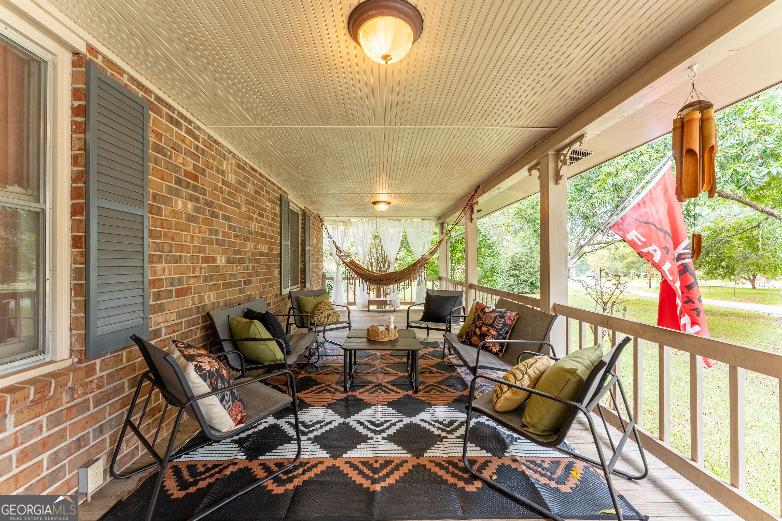 116 Rosewood Drive