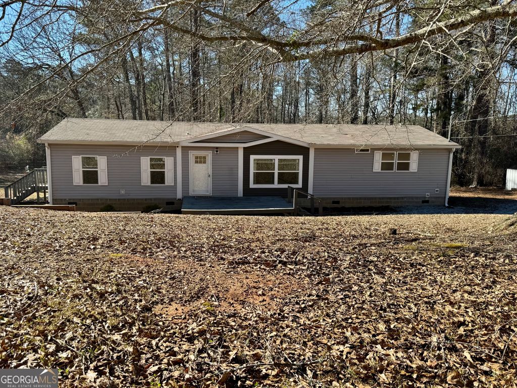 Photo of 3000 Roscoe Rd, Newnan, GA 30263 (MLS # 10671983)