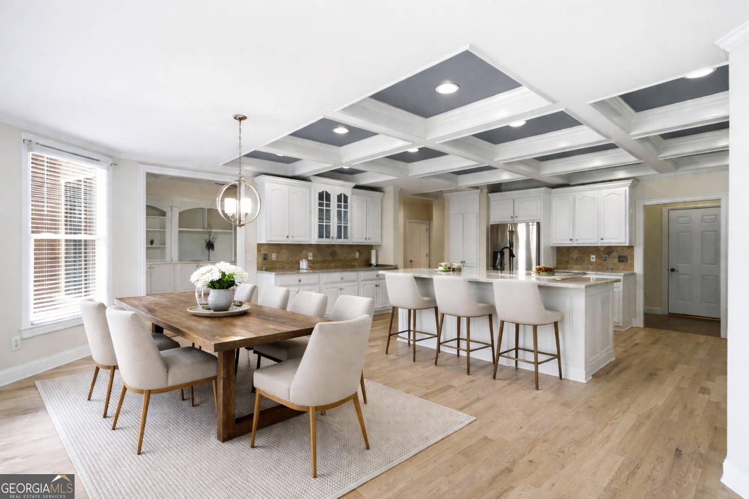 2537 Monta Vista WAY