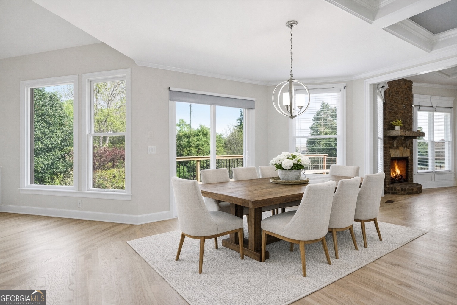 2537 Monta Vista WAY