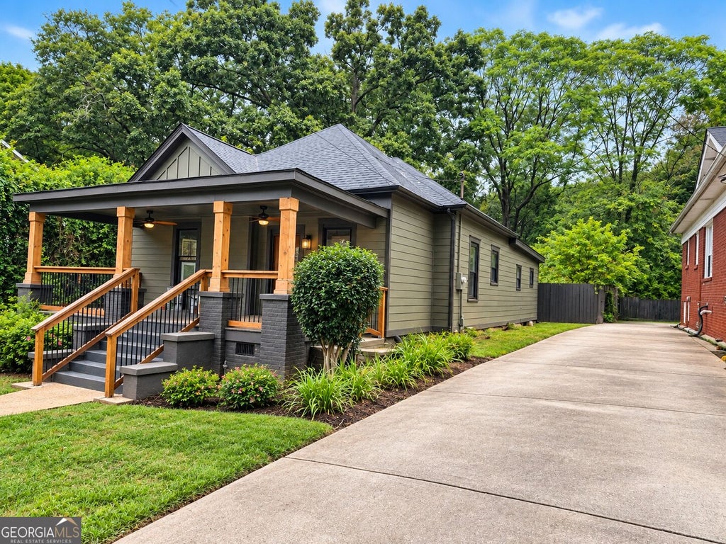 Photo of 1256 McPherson Avenue SE, Atlanta, GA 30316 (MLS # 10853186)