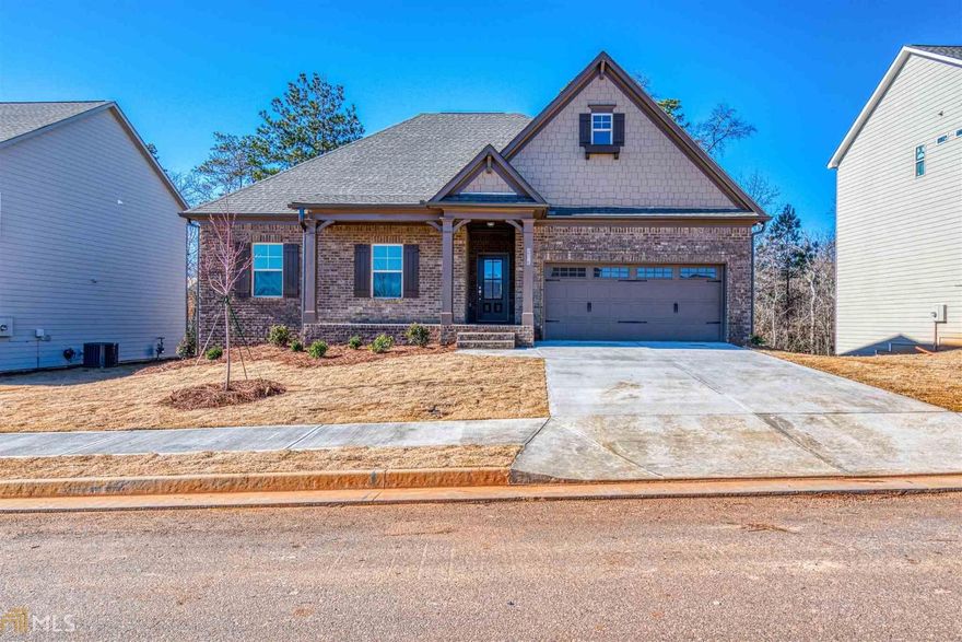 Oxford   Ranch 3 Bedrooms/2 Baths with-áBonus Room Up! Open plan with main living spaces flowing together: great room with corner fireplace, separate breakfast area & kitchen w/large work island with bar stool seating & walk-in pantry. Master on Main with private door to laundry on main. Master bath has double vanity, enlarged shower & walk-in closet. Upstairs has 4th bedroom/3rd Bath with huge walk-in closet. Under Construction. Sample Images.