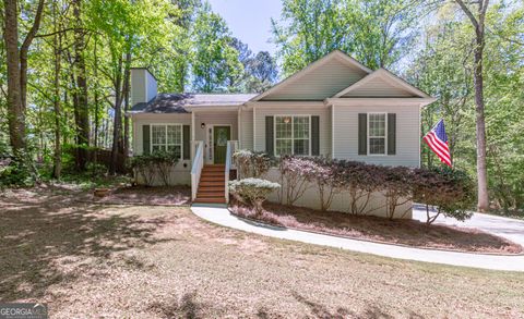 230 Winchester DR Sharpsburg GA 30277