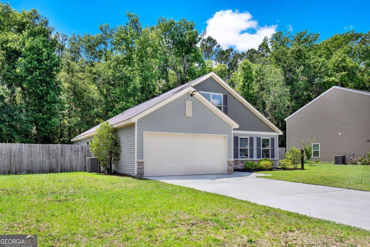 33 Blackberry CIR